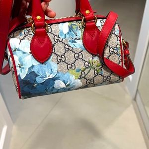 Gucci red floral bag cross bag